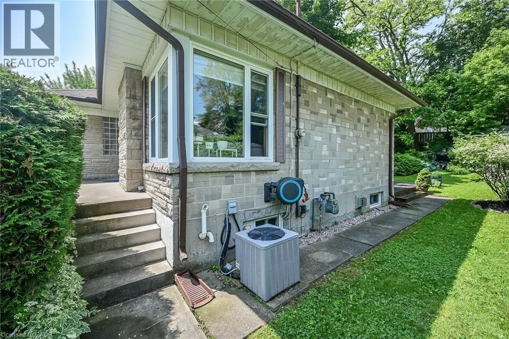 304 GLENHOLME Avenue