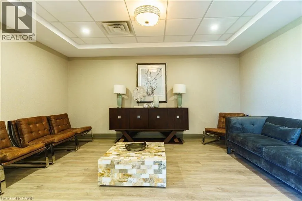 101 SHOREVIEW Place Unit# 135, #135