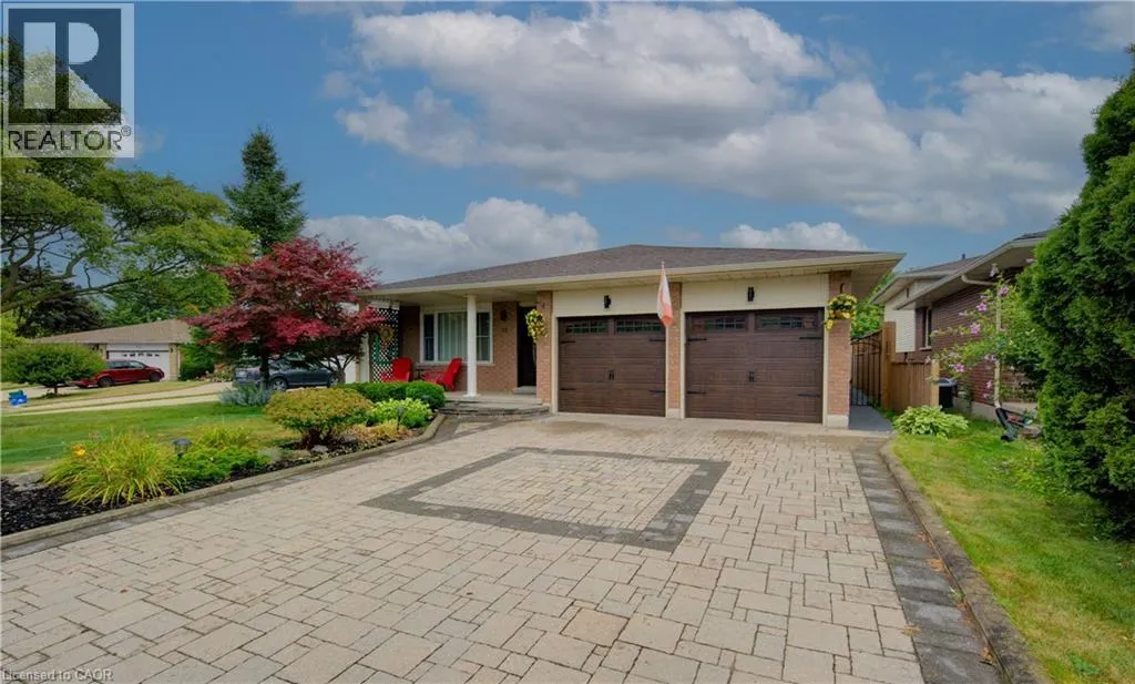 12 MCCABE Court