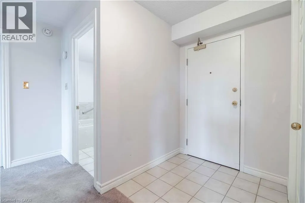 386 HIGHWAY 8 Unit# 205, #205