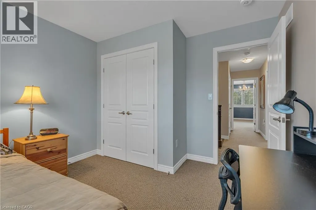 72 DODMAN Crescent
