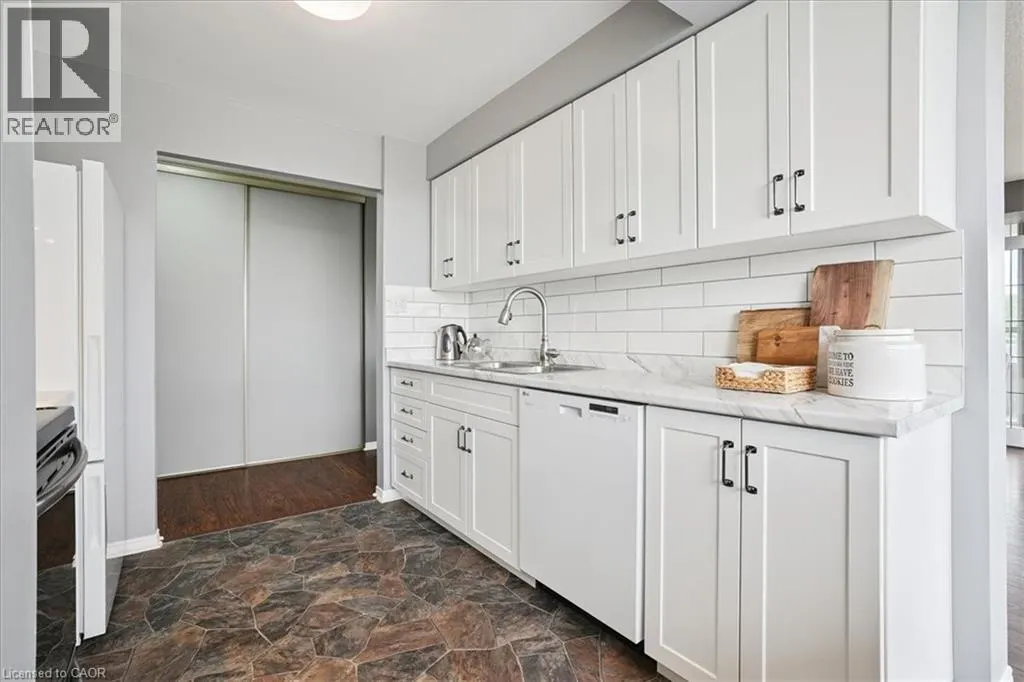 5100 DORCHESTER Road Unit# 608, #608