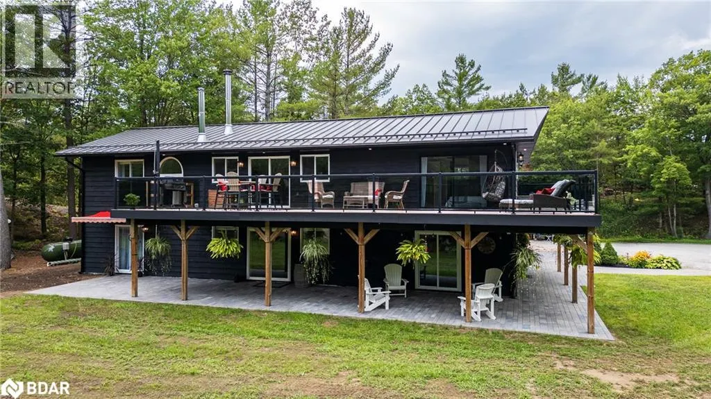3193 MUSKOKA Street