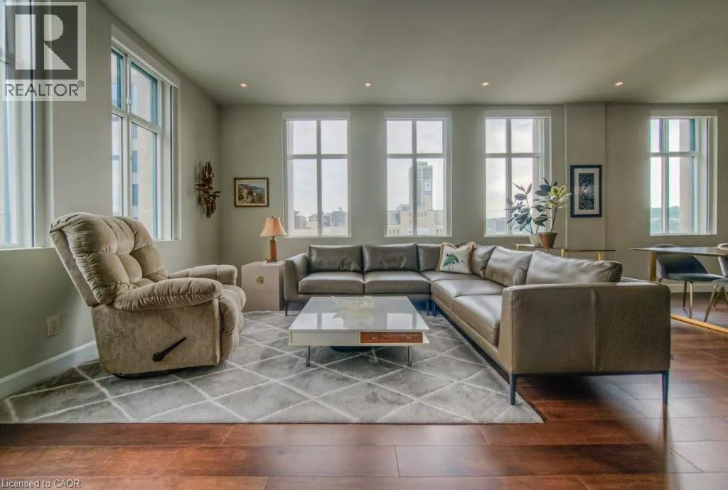 36 JAMES Street S Unit# 1102, #1102