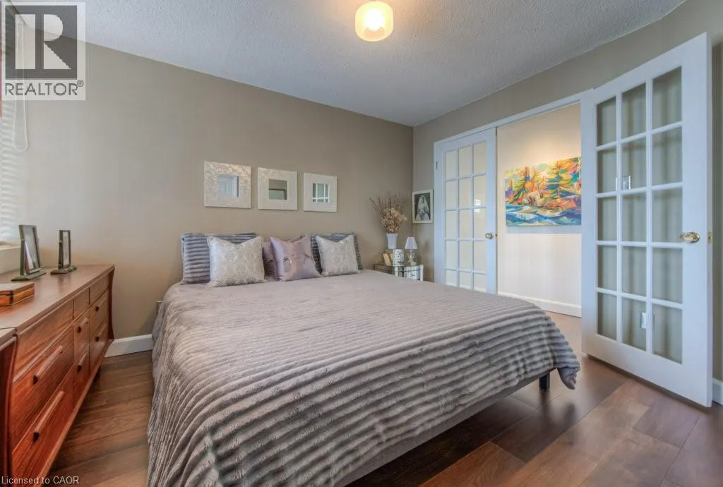 36 JAMES Street S Unit# 1102, #1102