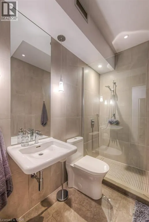 36 JAMES Street S Unit# 1102, #1102