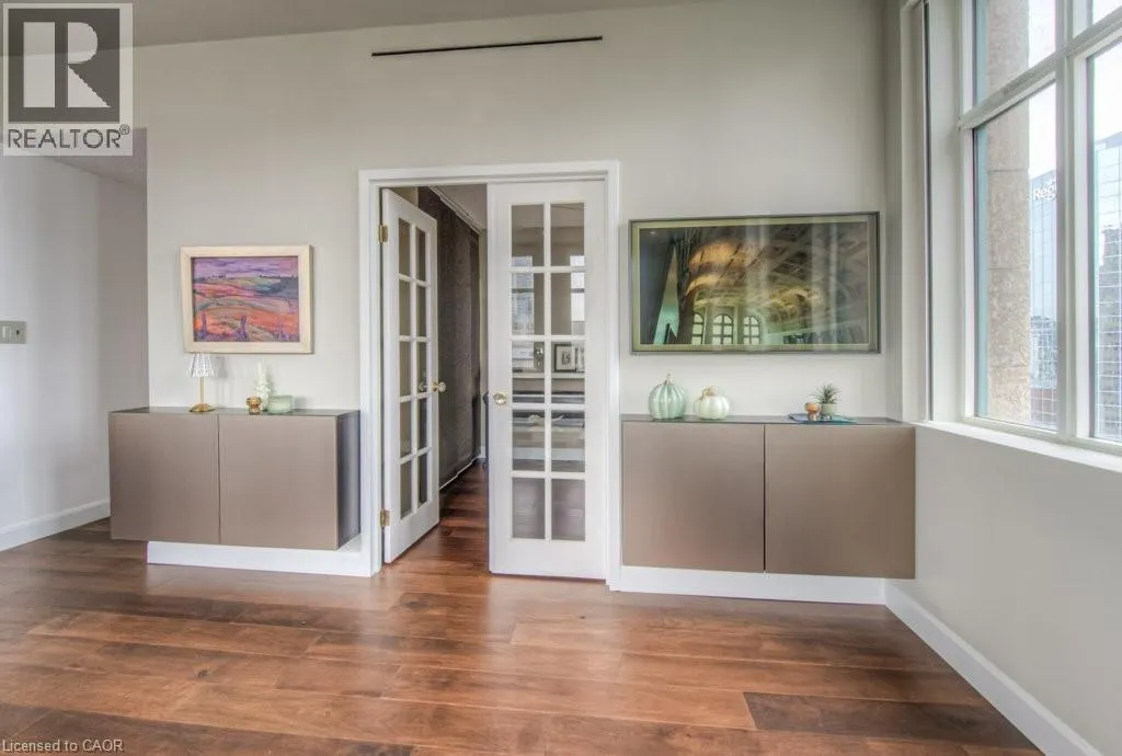 36 JAMES Street S Unit# 1102, #1102
