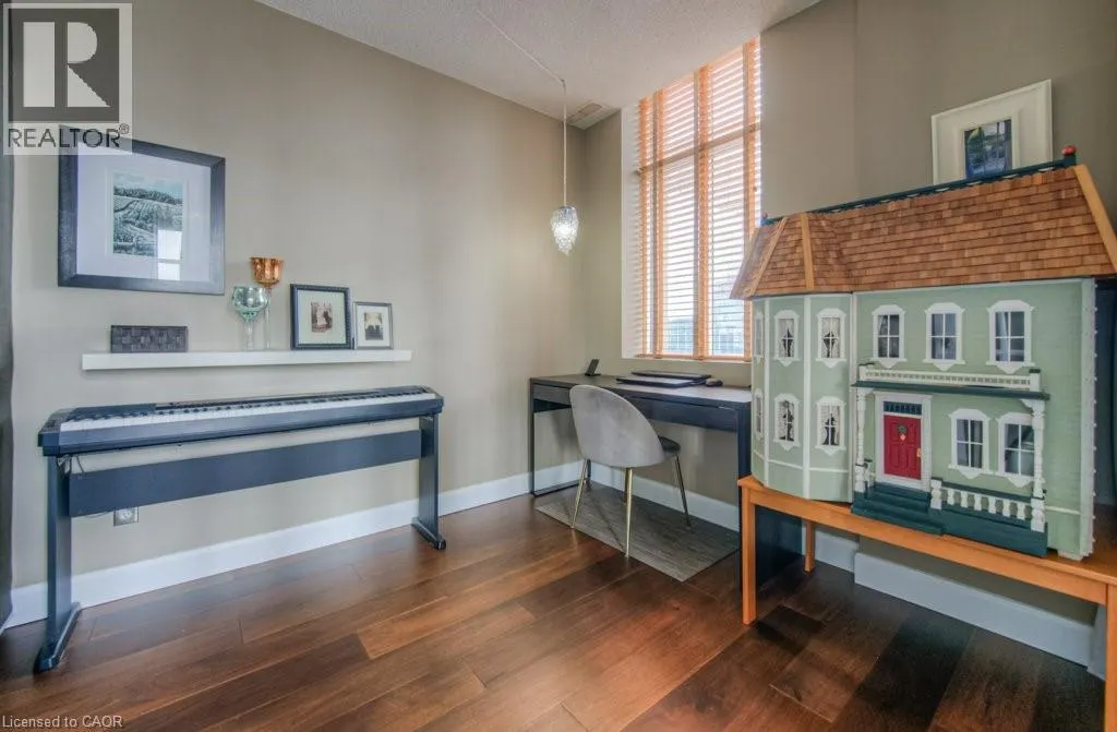 36 JAMES Street S Unit# 1102, #1102