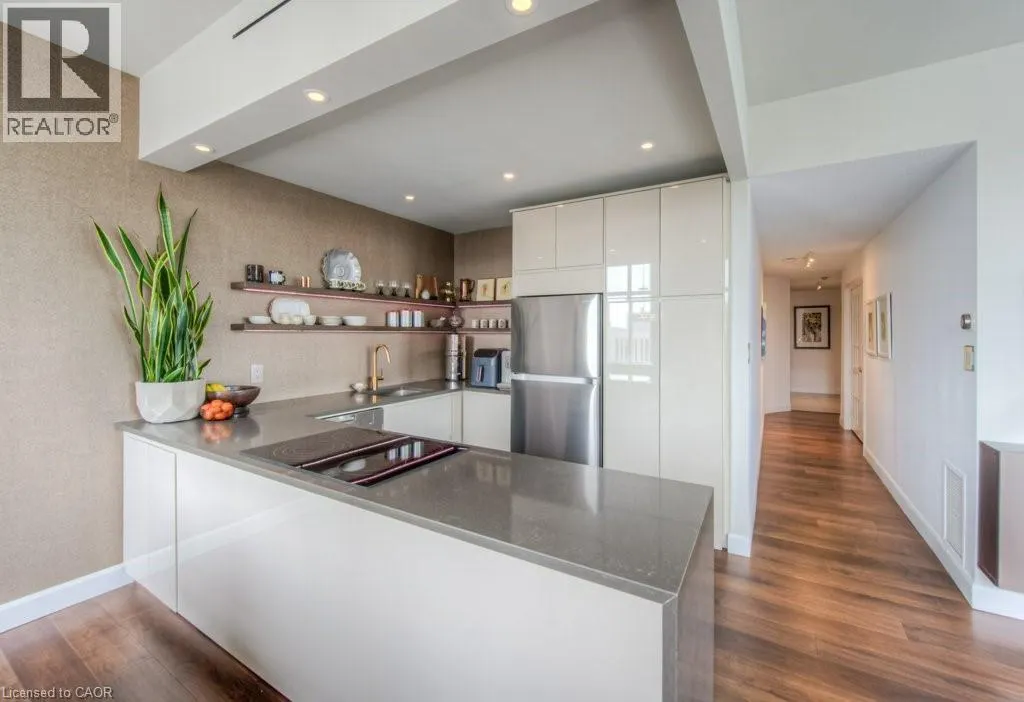 36 JAMES Street S Unit# 1102, #1102