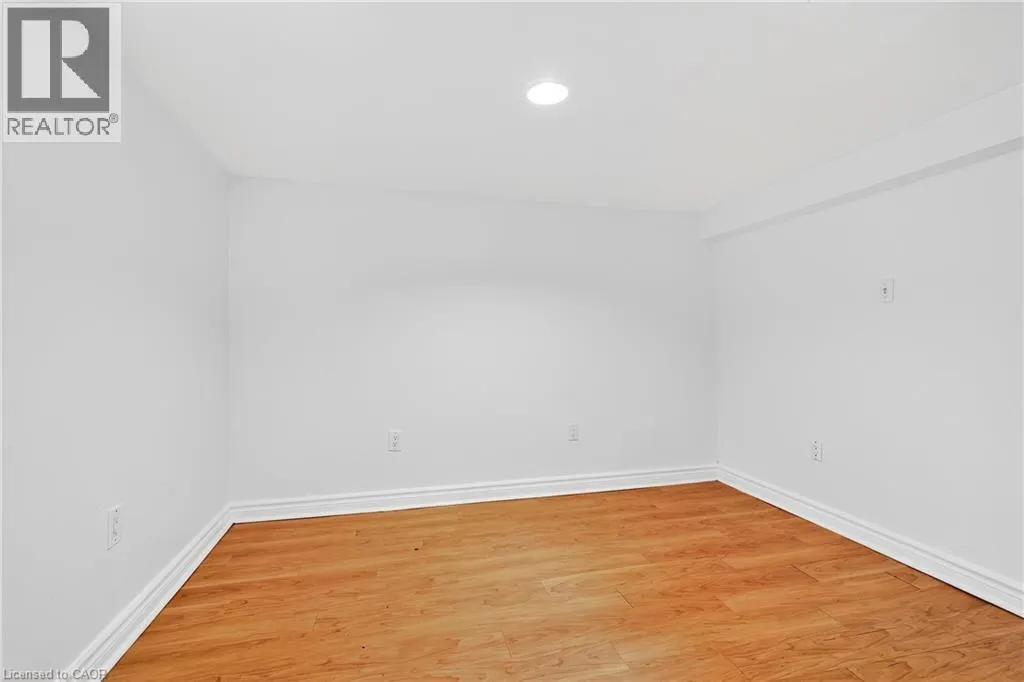 17 WEST 3RD Street