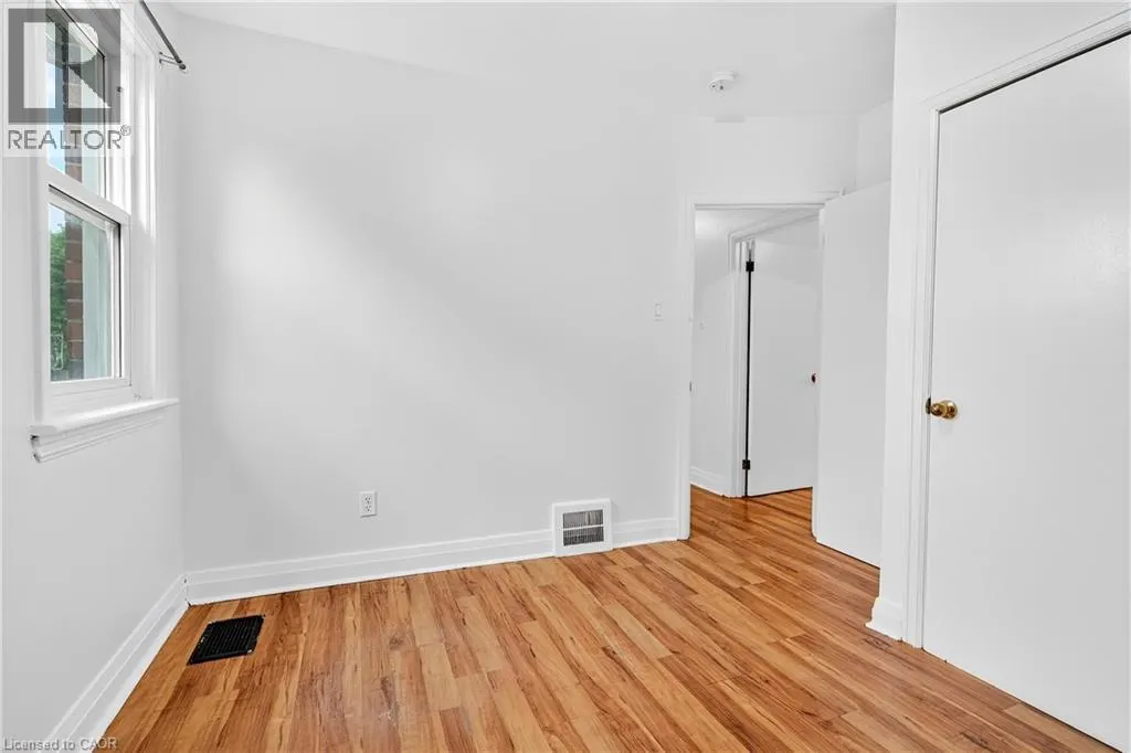17 WEST 3RD Street