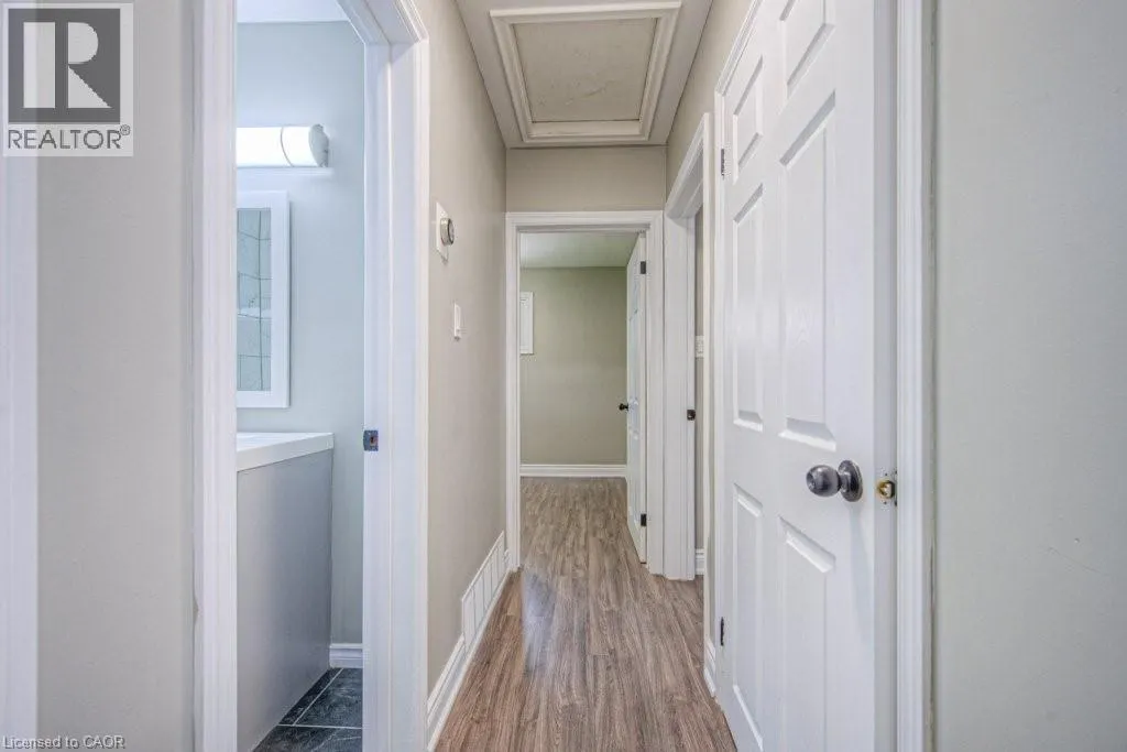 5 ALISON Avenue