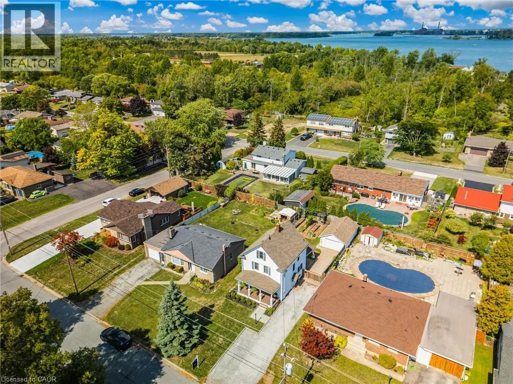 246 BOWEN Road