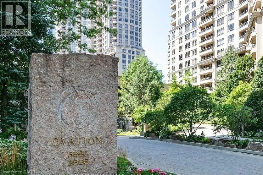 3880 DUKE OF YORK Boulevard Unit# 202, #202
