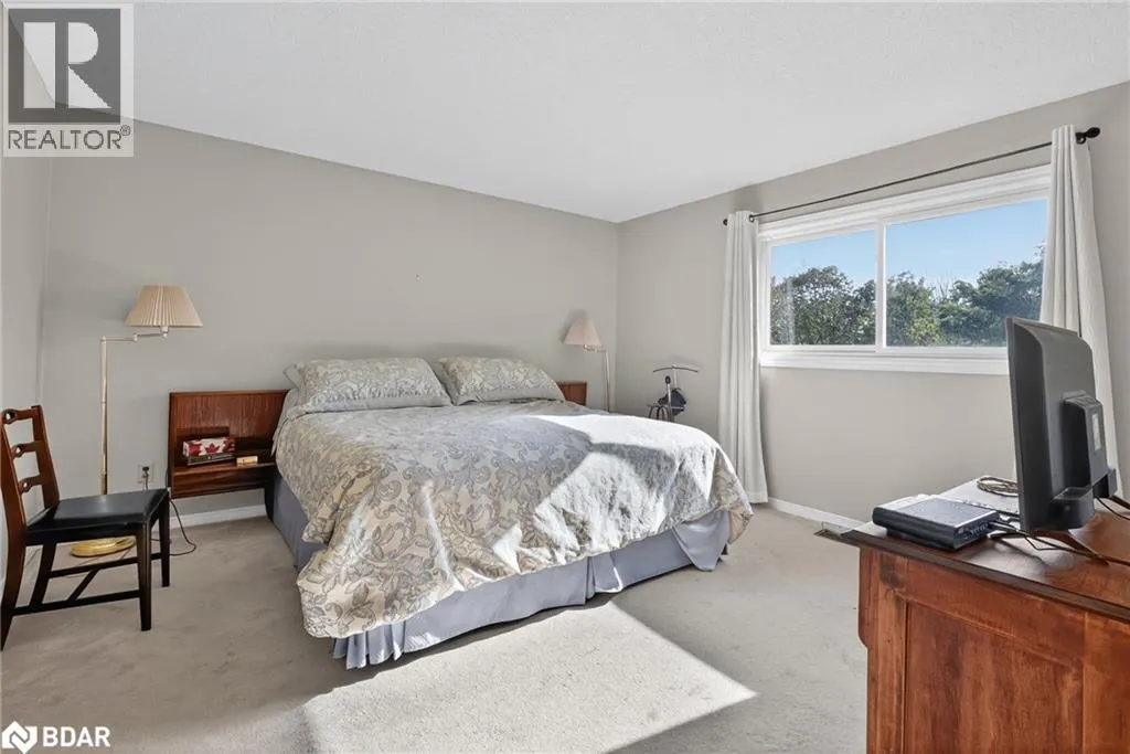 25 BRUNTON Crescent