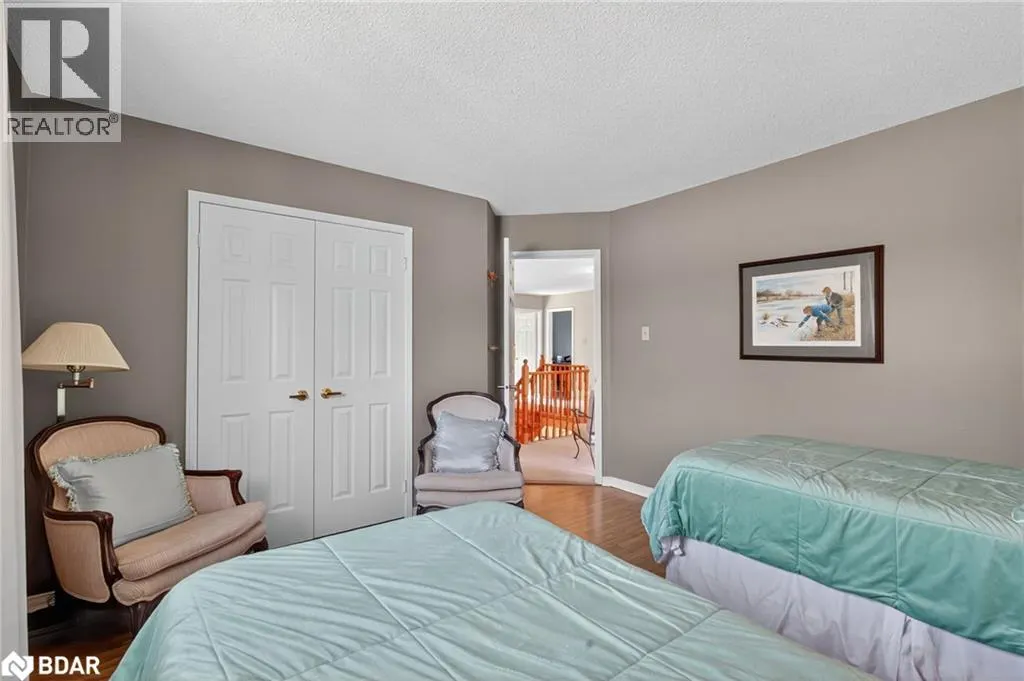 25 BRUNTON Crescent