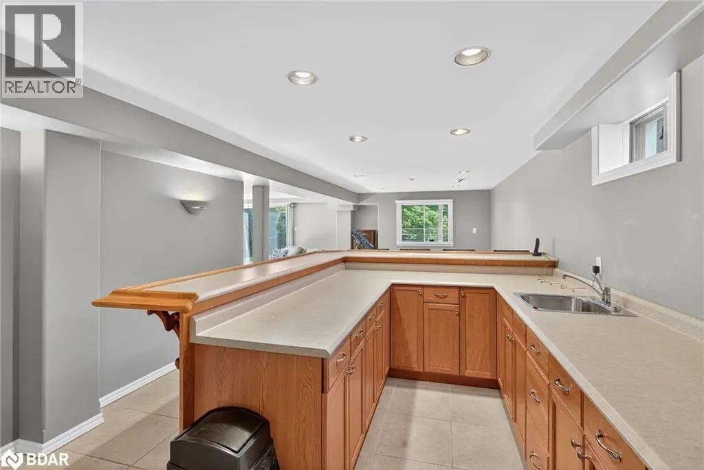 25 BRUNTON Crescent