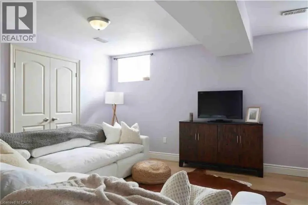 217 DONNICI Drive Unit# Main, #Main