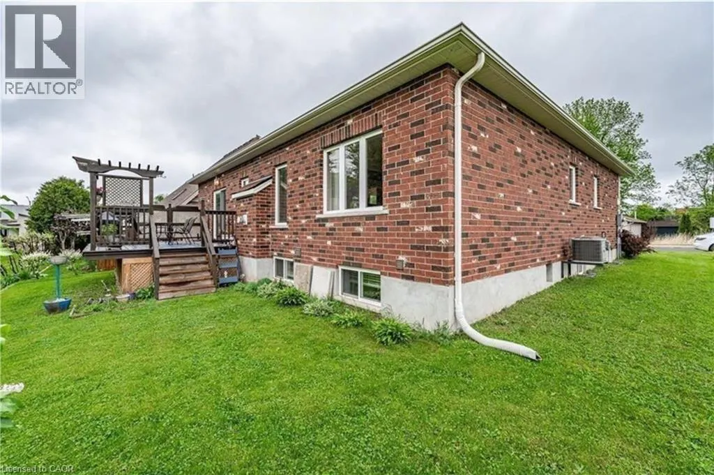 217 DONNICI Drive Unit# Main, #Main