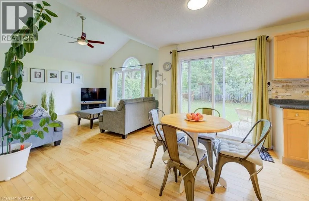 704 SHEDIAC Crescent