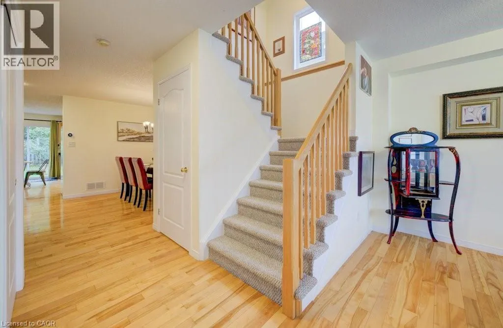 704 SHEDIAC Crescent