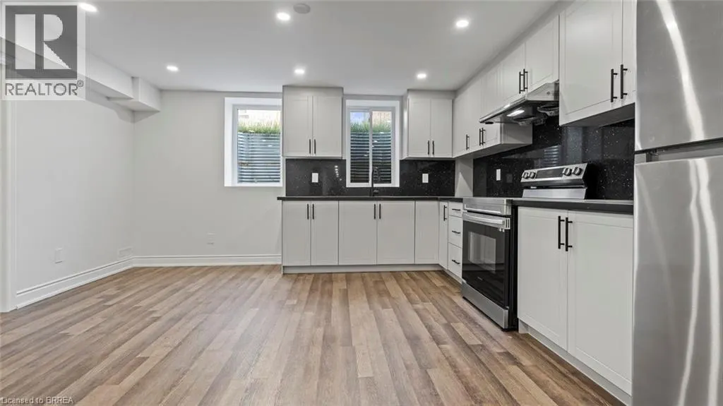 55 HITCHMAN Street Unit# LOWER, #LOWER