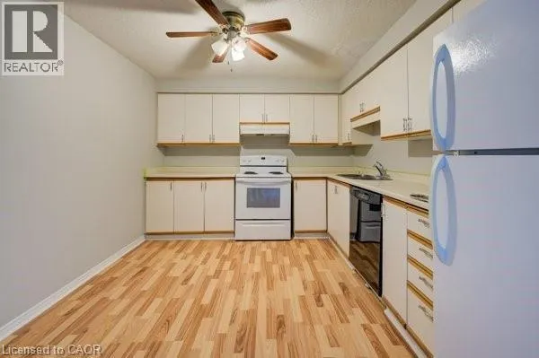 55 GREEN VALLEY Drive Unit# 1009, #1009