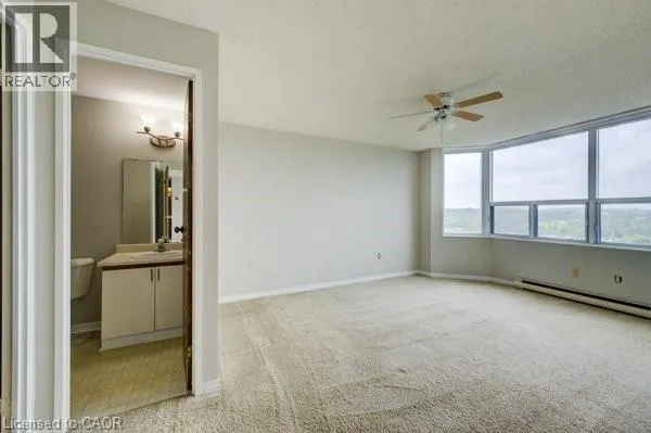 55 GREEN VALLEY Drive Unit# 1009, #1009