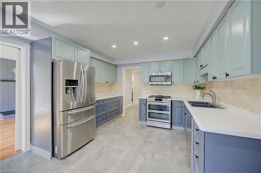 138 CRANSTON Avenue