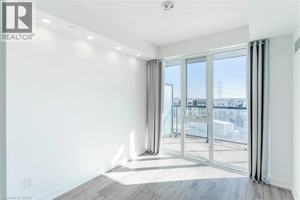 3210 DAKOTA Common Unit# A401, #A401