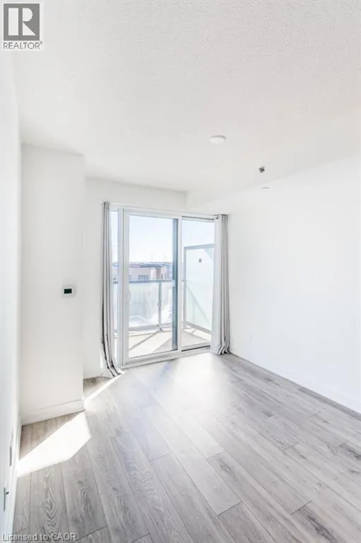3210 DAKOTA Common Unit# A401, #A401