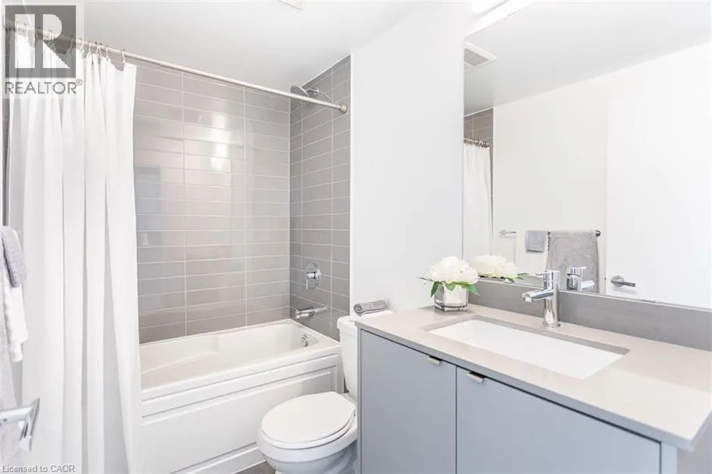 3210 DAKOTA Common Unit# A401, #A401