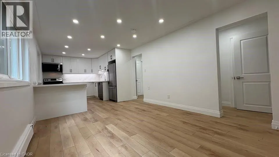 215 MOORE Street Unit# 5, #5