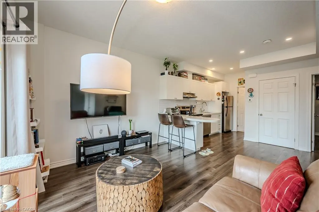 164 HEIMAN Street Unit# 5C, #5C