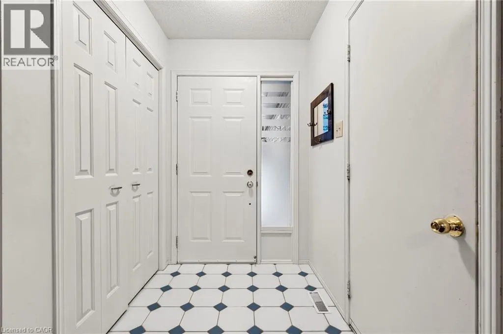 506 DEERHURST Drive