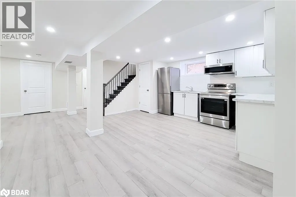 81 WEST 25TH Street