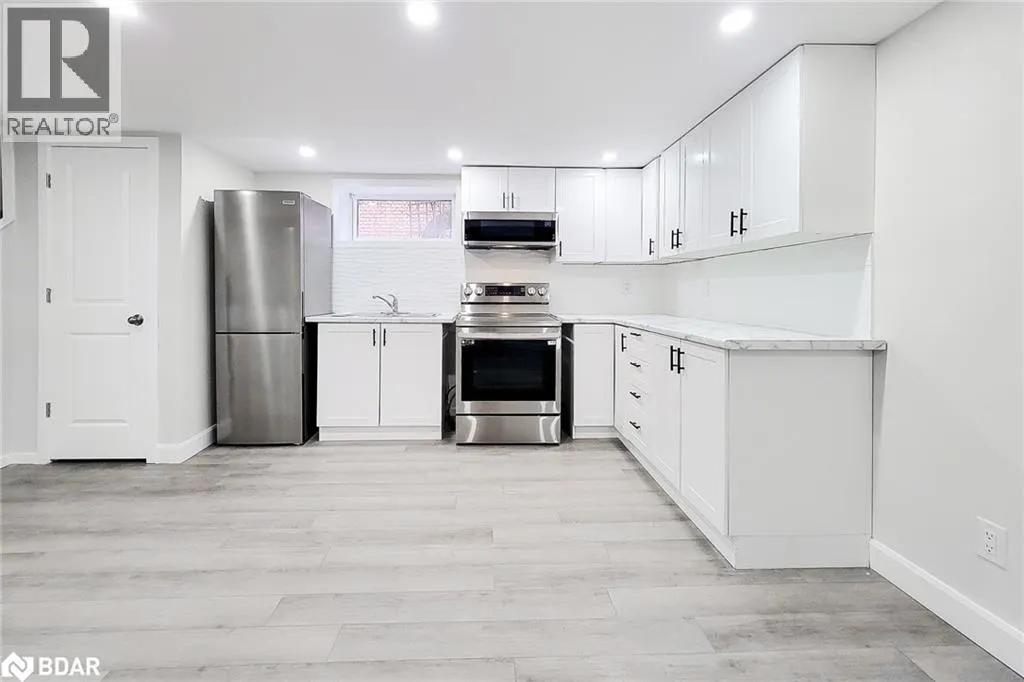 81 WEST 25TH Street