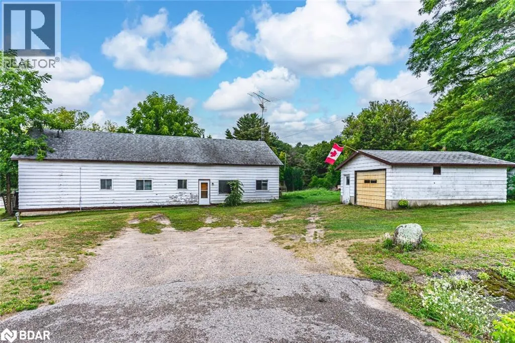 332 CHAMPLAIN ROAD