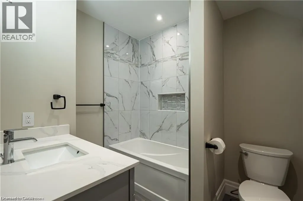 145 WELLINGTON Street N Unit# 1, #1