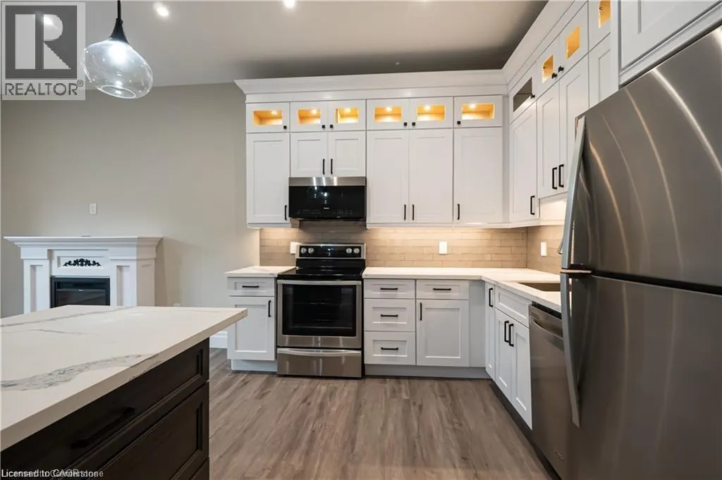 145 WELLINGTON Street N Unit# 1, #1
