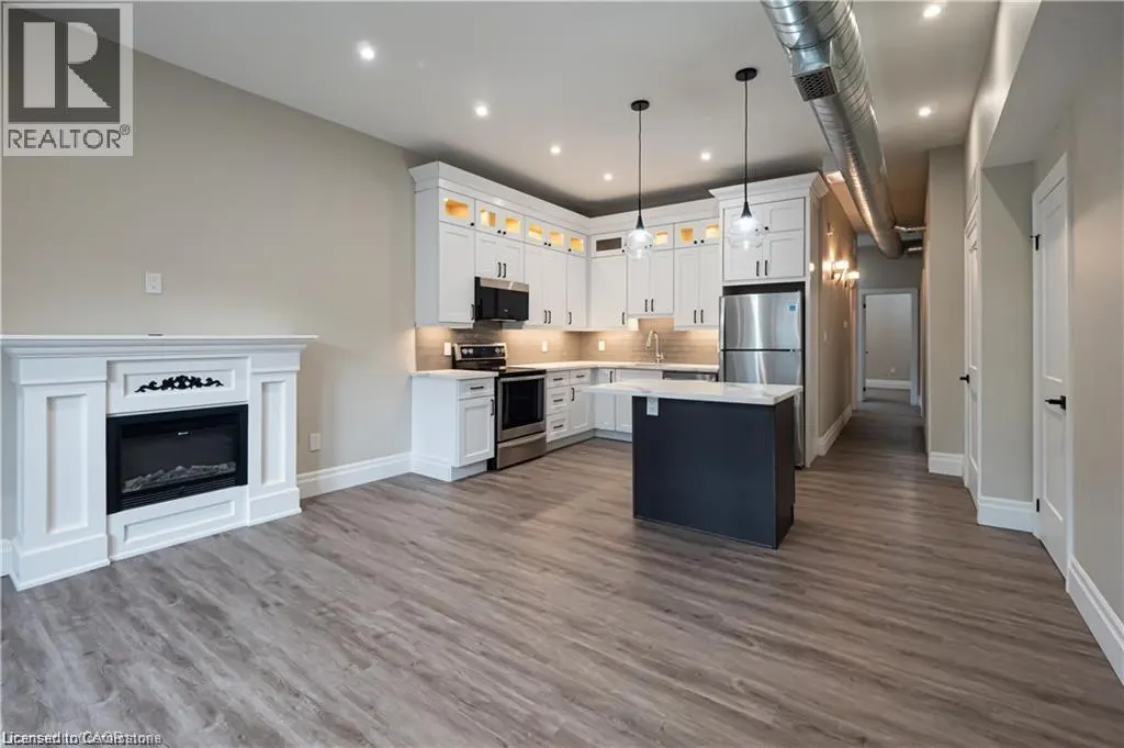 145 WELLINGTON Street N Unit# 1, #1