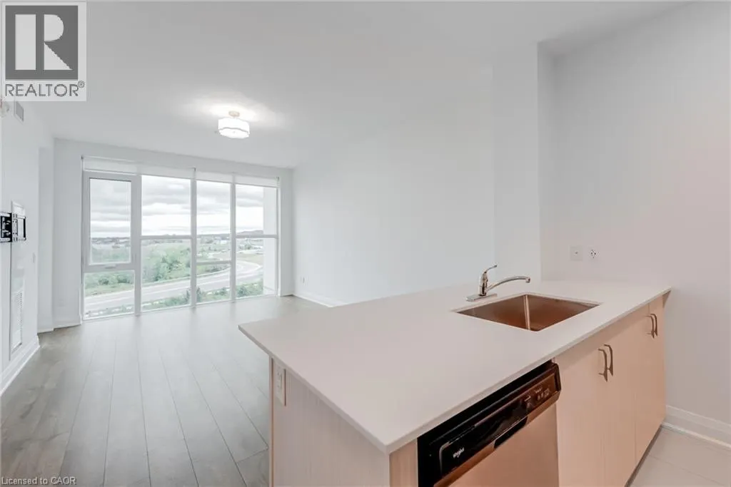 16 CONCORD Place Unit# 513, #513