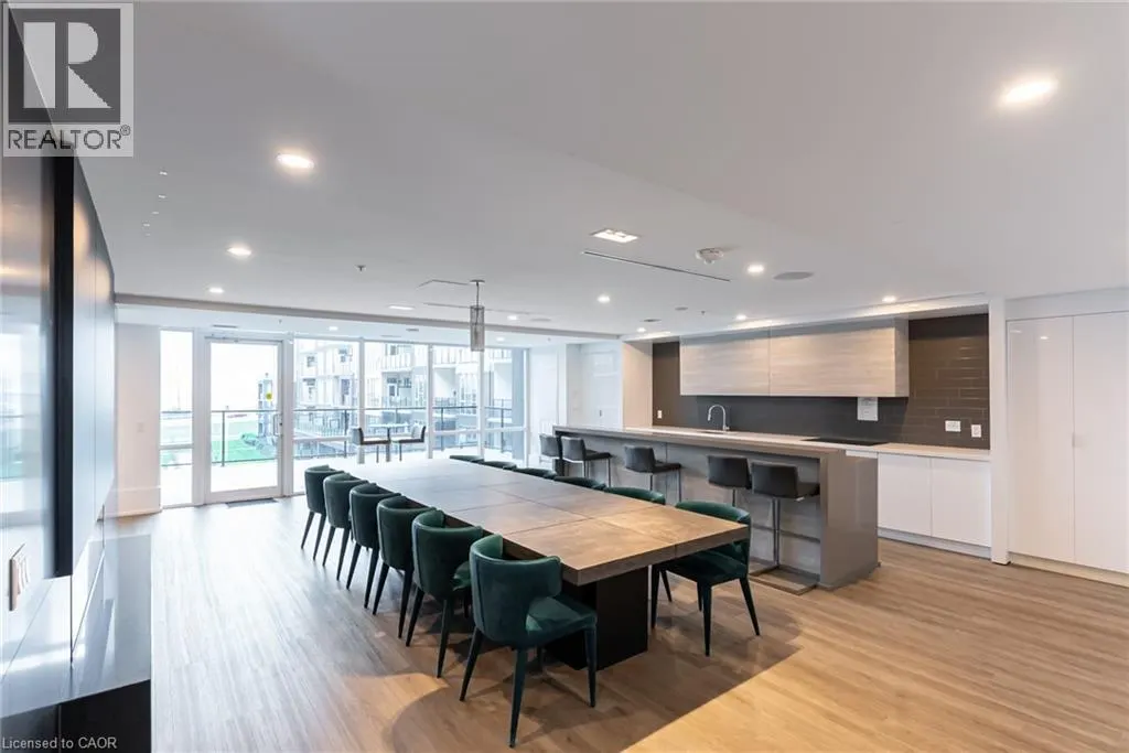 16 CONCORD Place Unit# 513, #513