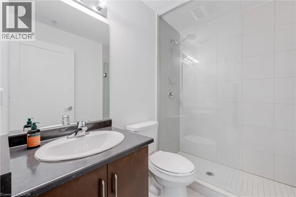 16 CONCORD Place Unit# 513, #513