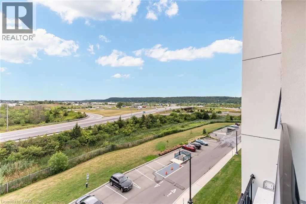 16 CONCORD Place Unit# 513, #513
