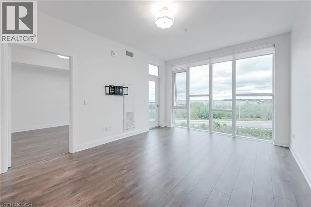 16 CONCORD Place Unit# 513, #513