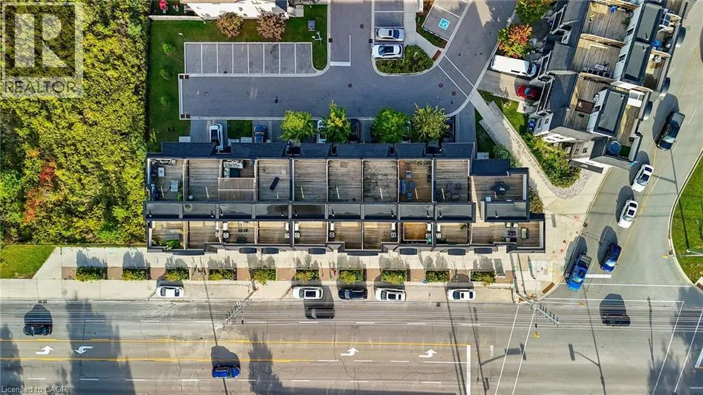 559 LAKESHORE Road E