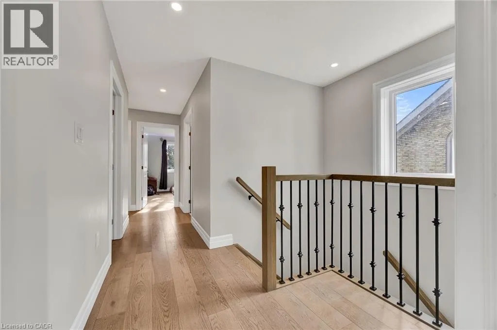 119 WATERLOO Street