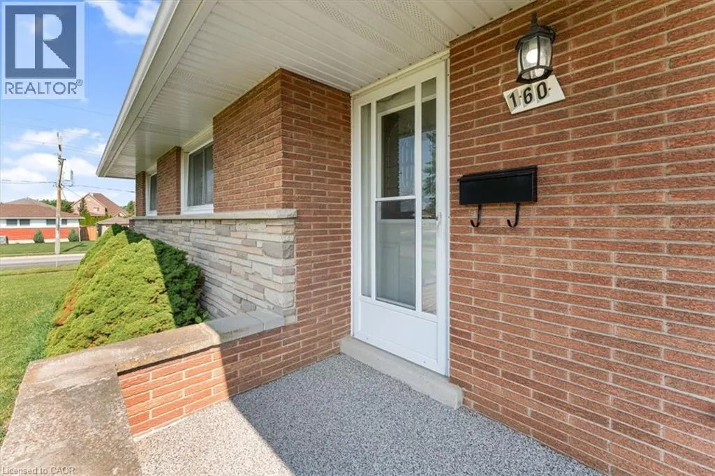 160 ELGIN Street