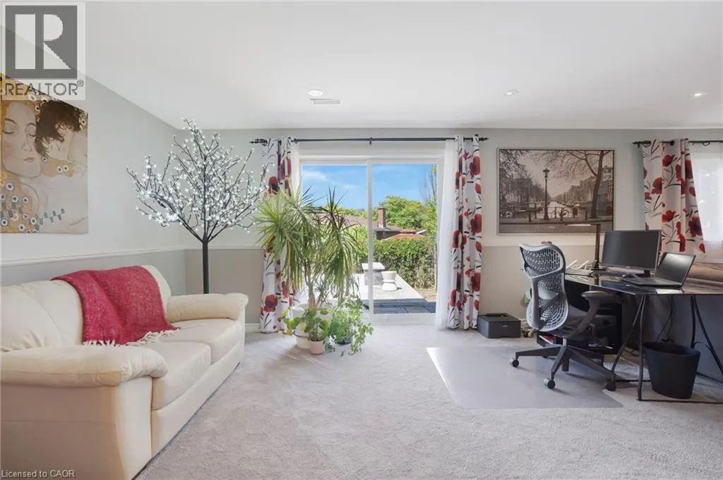 238 WESTVIEW Court